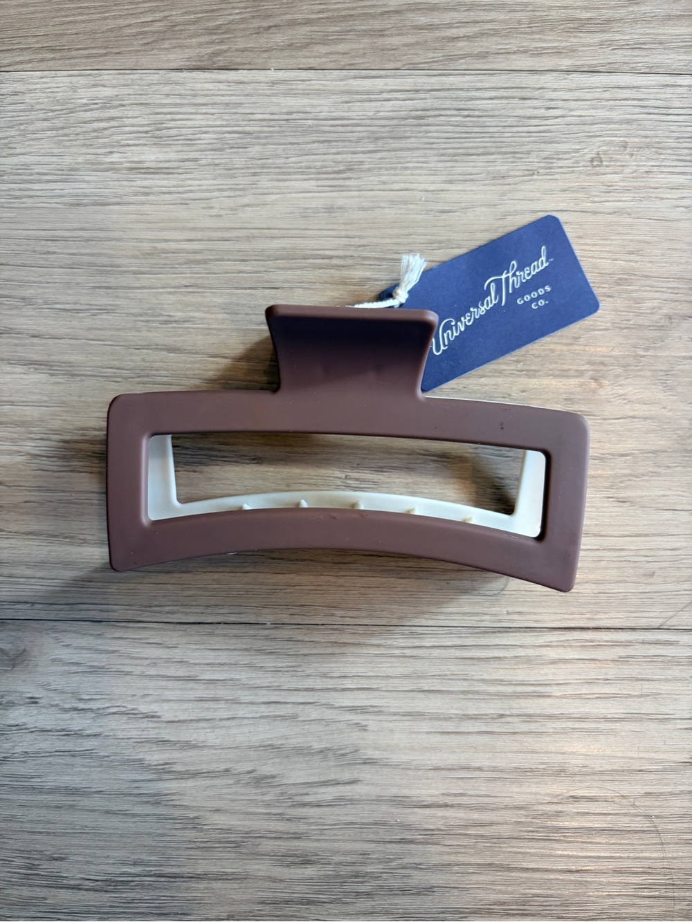 Universal Thread Matte Brown and Cream Rectangular Hair Claw